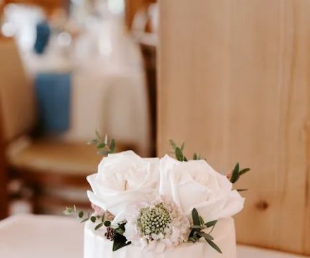 Three Sisters Cake Shop