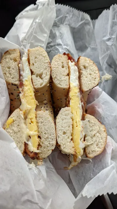 Browns Bagel Shop Picture 5
