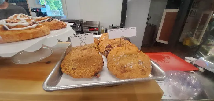Otter East Bakery & Deli Picture 9