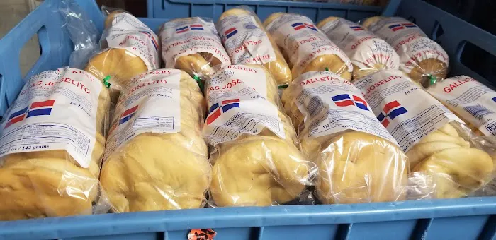 Dominicana Bakery Picture 2
