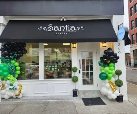 Santia Bakery