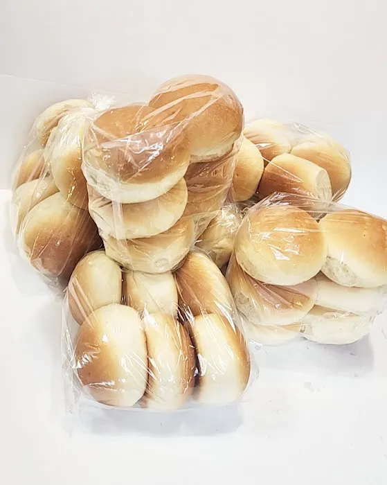 Eunices Bakery Picture 3