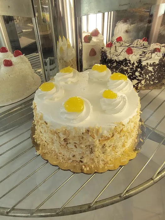 Tripoli Pizza & Bakery - Lawrence Picture 10