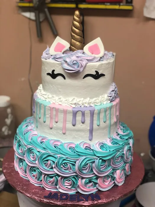 Sweet Grace Heavenly Cakes Picture 6