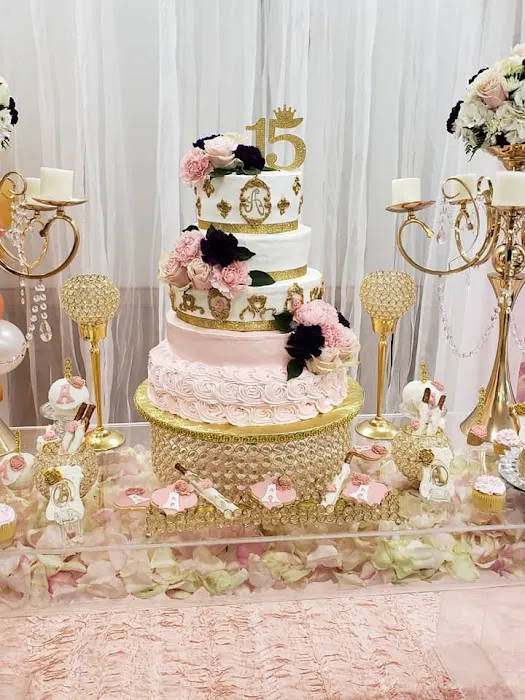 Sweet Grace Heavenly Cakes Picture 5
