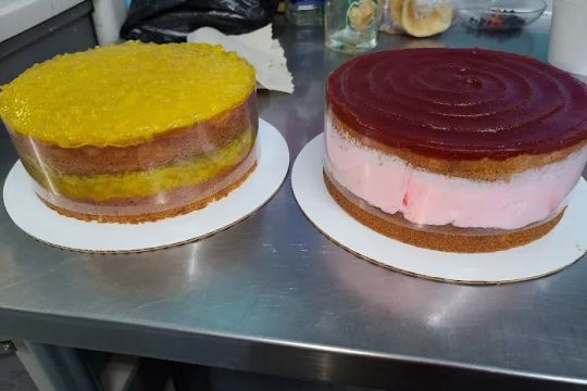 Carlos Cakes