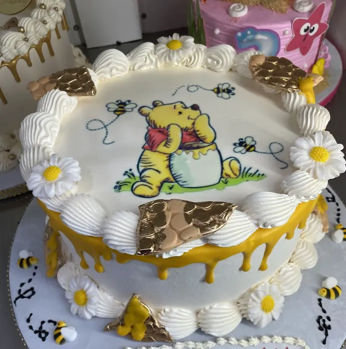 Bella Cakes Picture 8