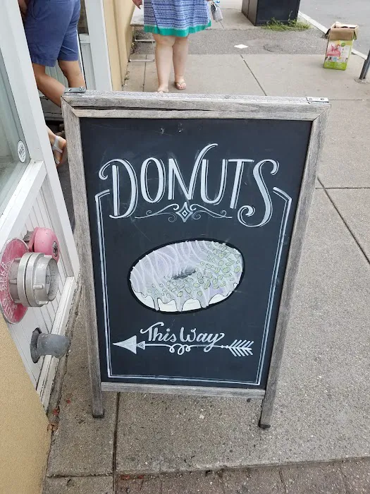 Union Square Donuts Picture 9
