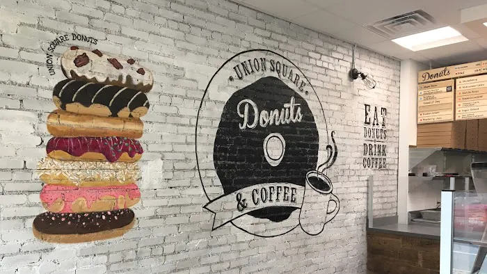 Union Square Donuts Picture 3