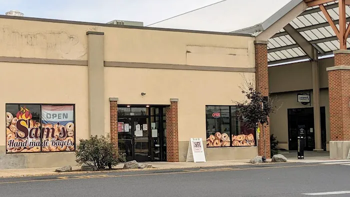 Sam's Bagel & Deli Picture 2