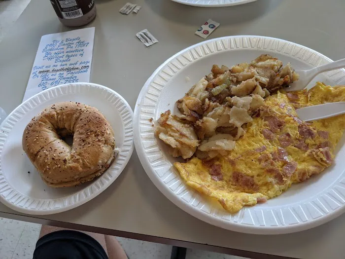 Vic's Bagels Picture 10