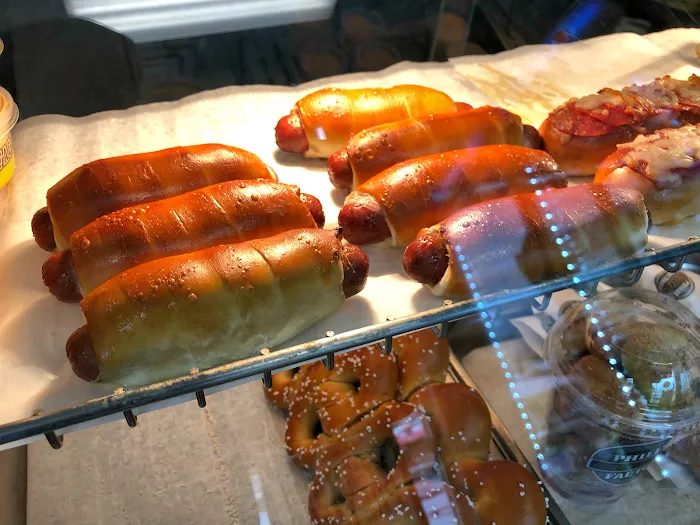 Philly Pretzel Factory Picture 10