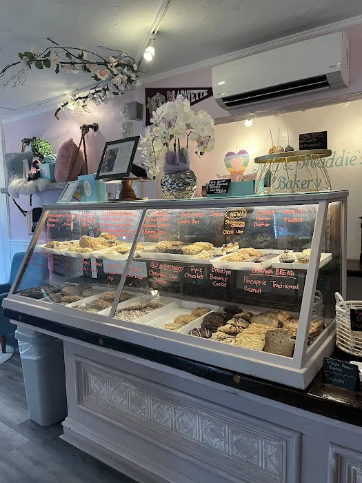Mia & Maddie's Bakery Picture 1