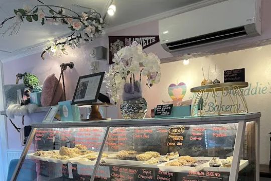 Mia & Maddie's Bakery