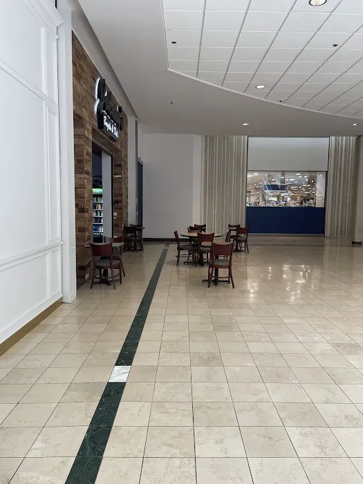 Johnny's Bagels & Deli Picture 1