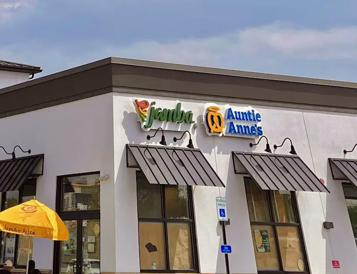 Auntie Anne’s Picture 7