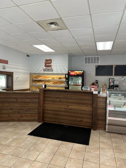 Friends Coffee Shop And Bakery Picture 3