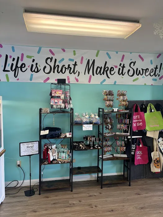 Murt's Bake Shoppe Picture 3