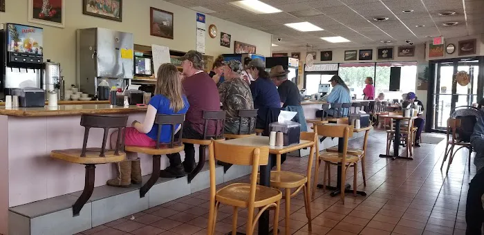 Light's Coffee Shop and Pizza Picture 2