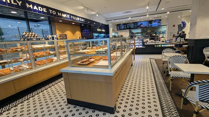 Paris Baguette Picture 6