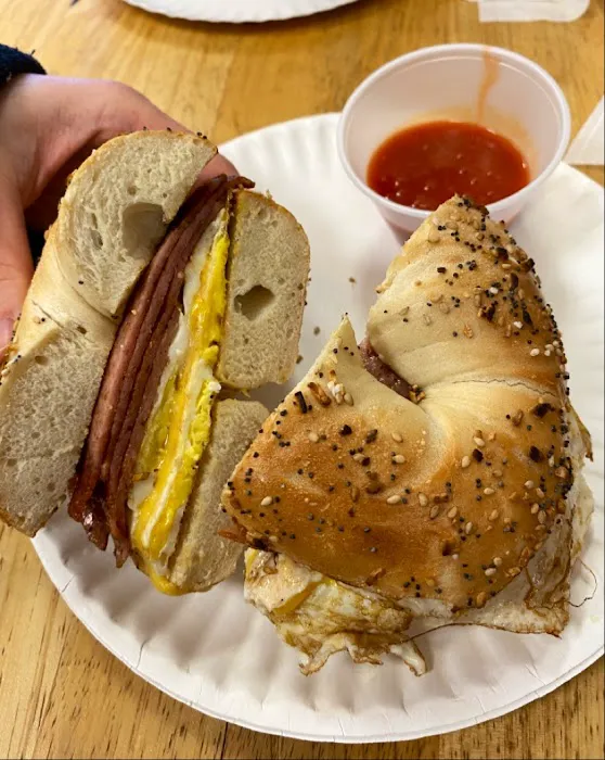 Morris Bagels And Deli Picture 3