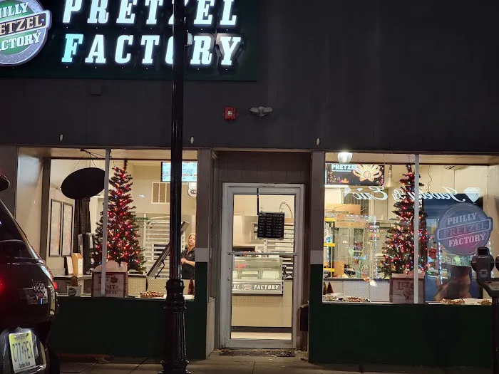 Philly Pretzel Factory Picture 6