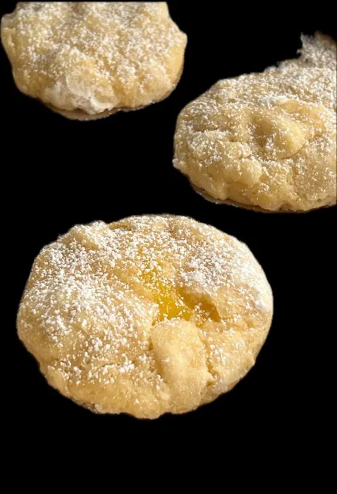 Rholeda's Dessert Emporium Picture 5