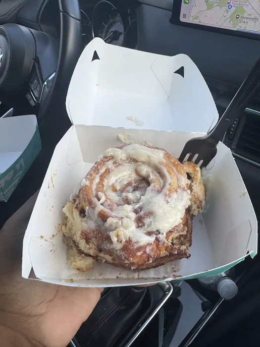 Cinnabon Picture 4