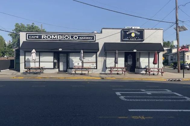 Rombiolo Bakery Cafe