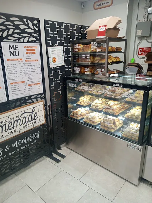 Rombiolo Bakery Cafe Picture 5