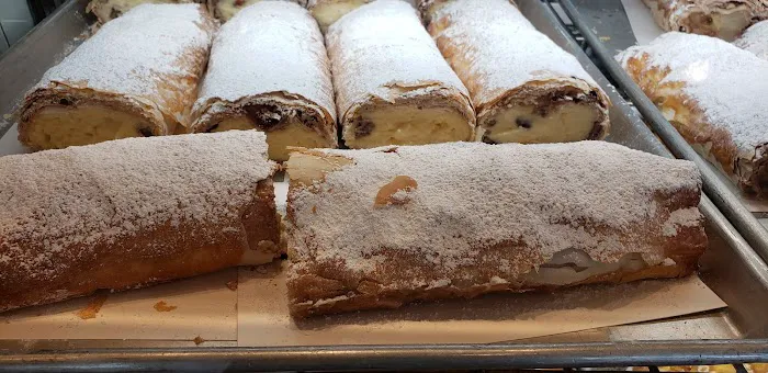 Gencarelli's Bakery Picture 7
