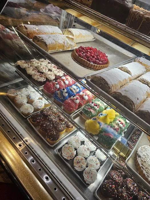 Gencarelli's Bakery Picture 3