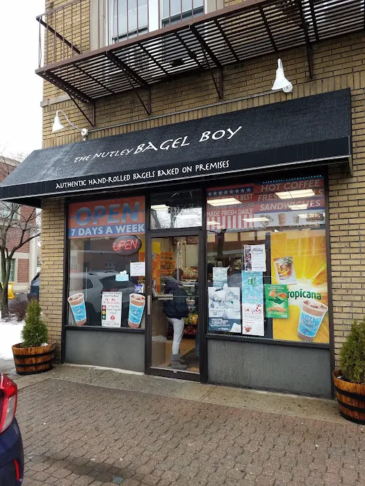 Nutley Bagel Boy Picture 4