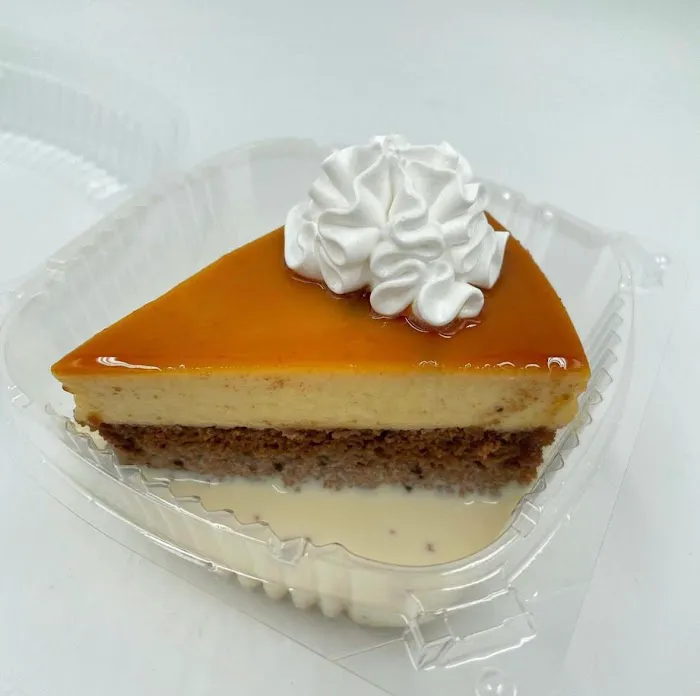 Lia’s Cake Picture 9