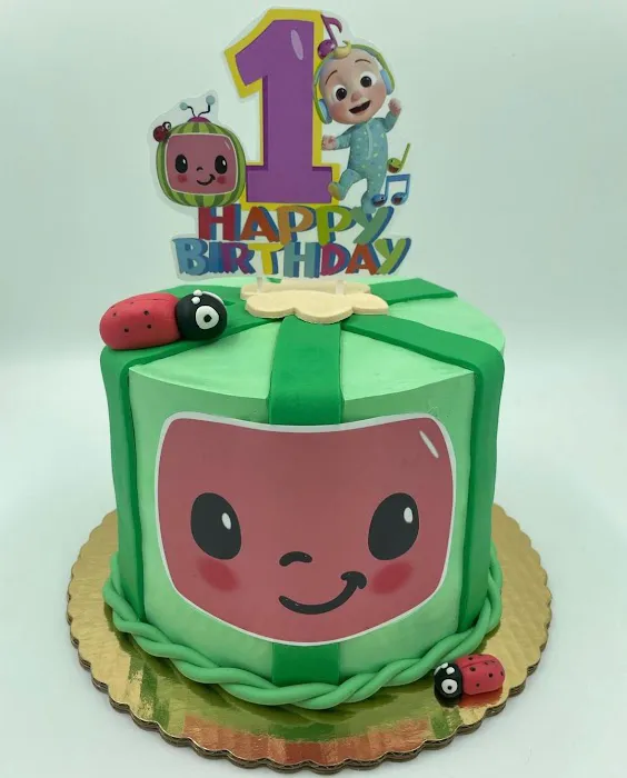 Lia’s Cake Picture 3