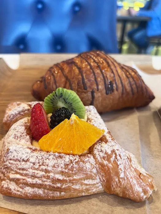 Paris Baguette Picture 6