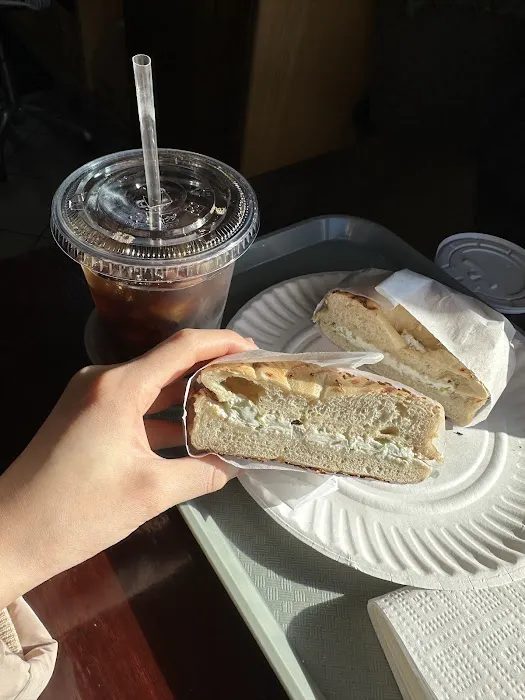 Bagel & Bagel Picture 6