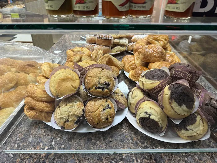 Yum Yum Bagel & Cafe Picture 7