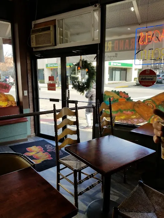 Yum Yum Bagel & Cafe Picture 3