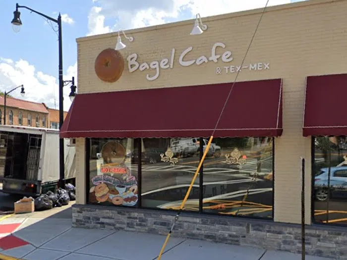 Yum Yum Bagel & Cafe Picture 6