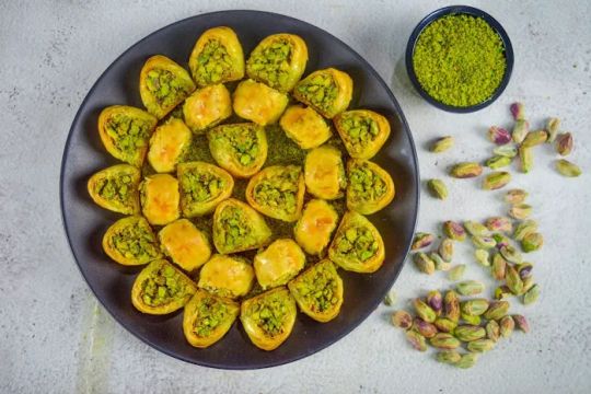 Baklava Habibi