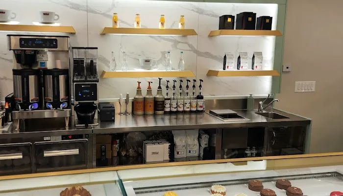 LELU Patisserie Picture 7