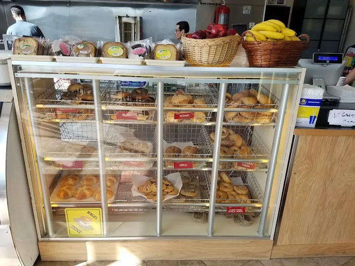 503 Bagels & Pizza Picture 7