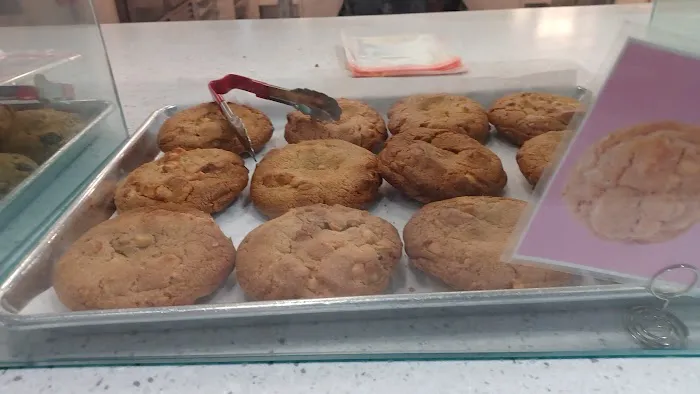 Bang Cookies - East Rutherford Picture 3