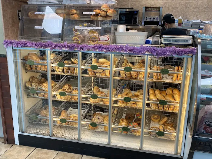 Bob's Bagels Picture 5