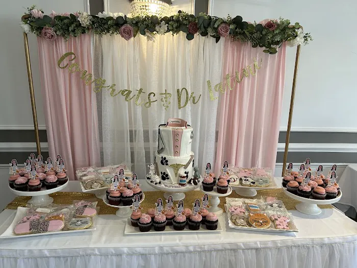 Polkadot Cake Shop Picture 1
