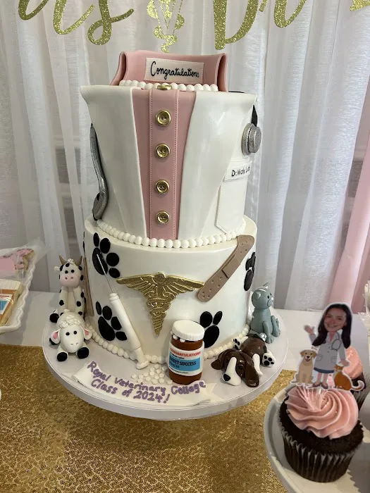 Polkadot Cake Shop Picture 3