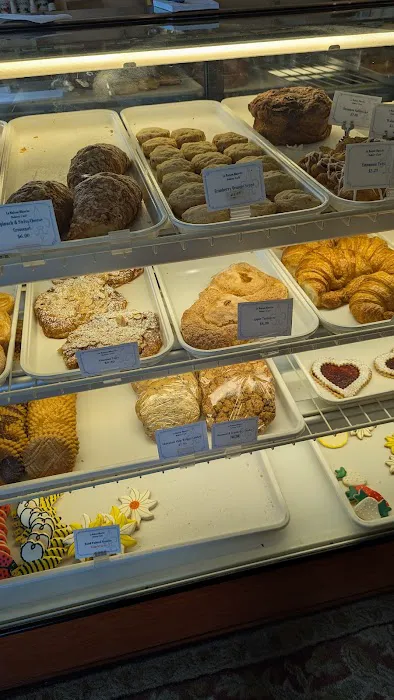 La Maison Blanche Bakery Cafe Picture 2