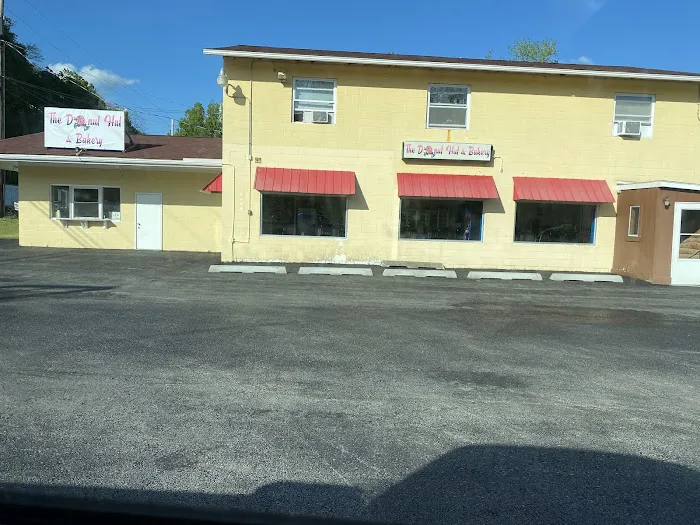 The Donut Hut & Bakery LLC Picture 9