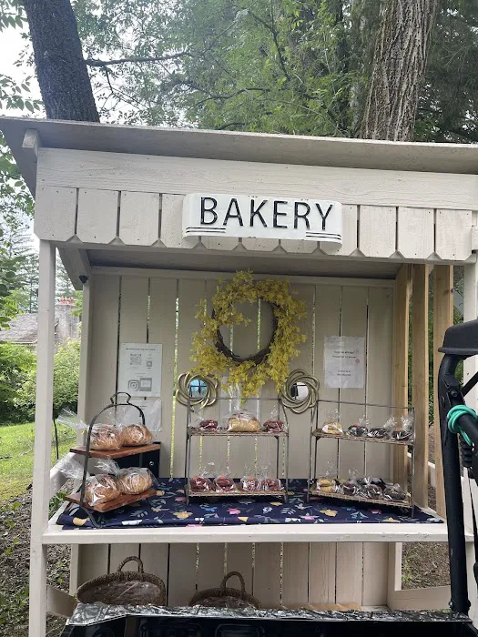DailyKnead Farm Stand LLC Picture 4